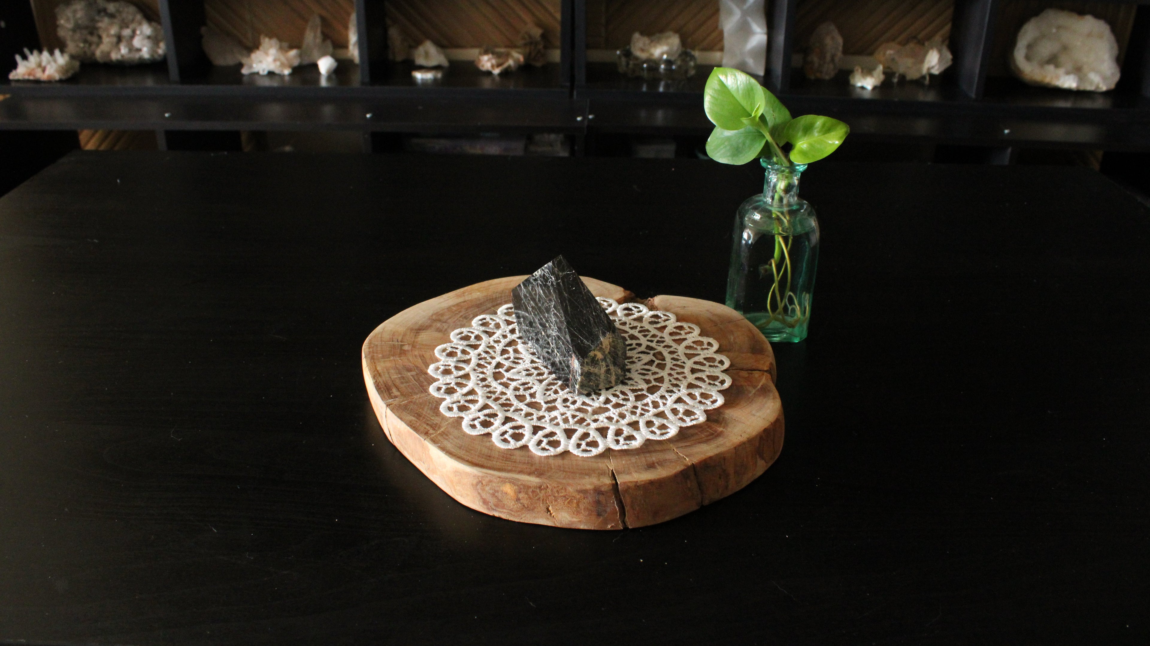 Medium Mahogany Obsidian Top Polished